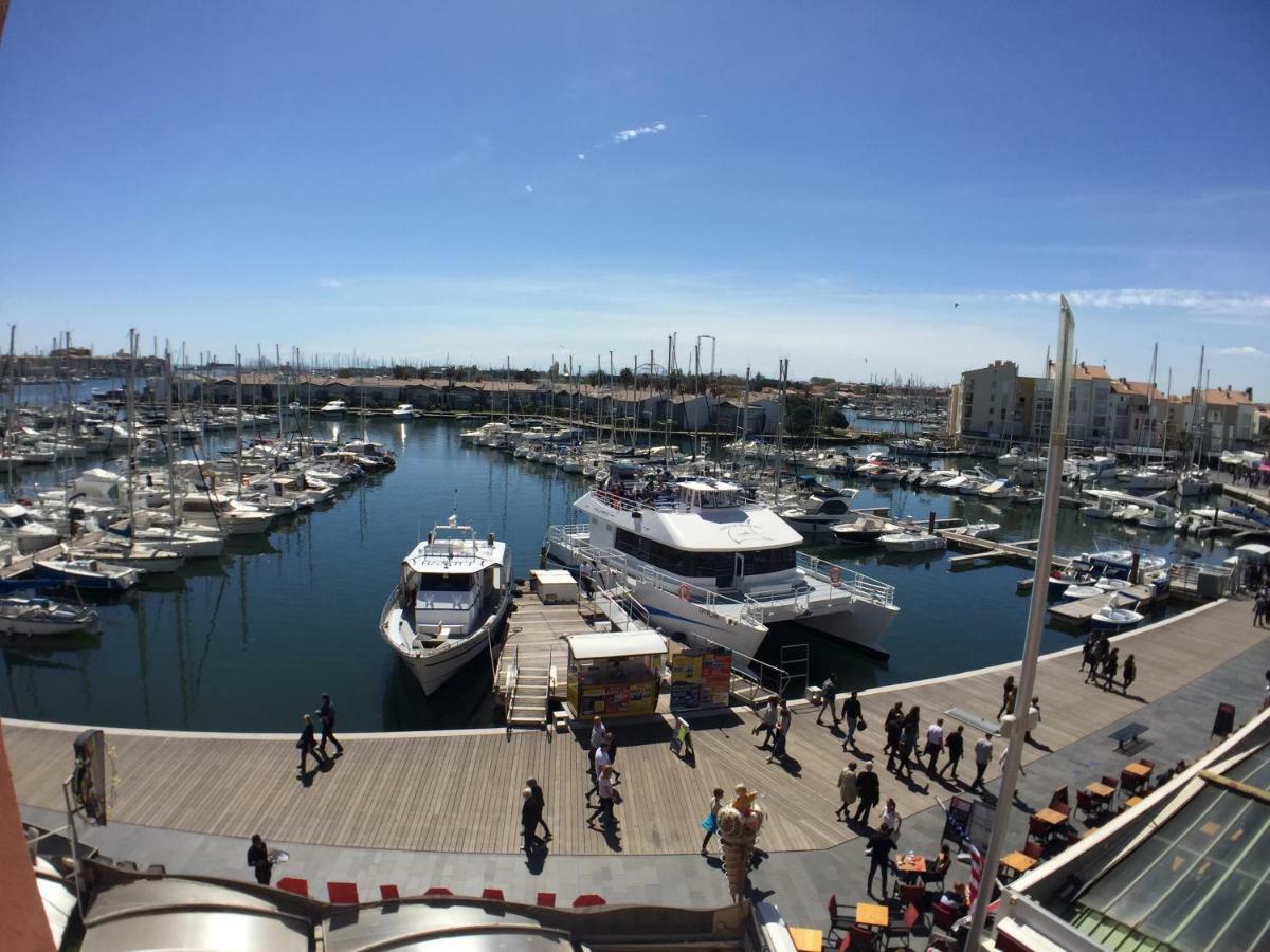Studio Face Au Port Agde Exterior foto